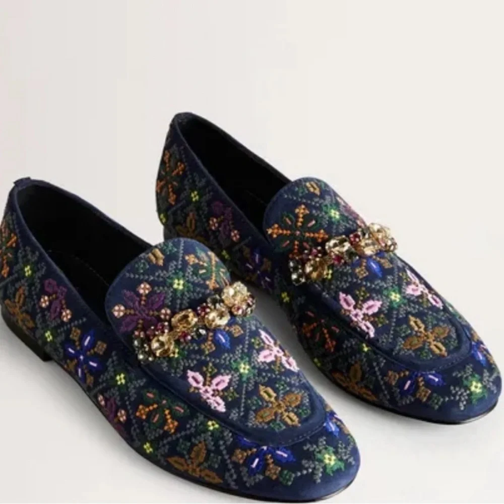 Boden navy embroidered embellished trim suede loafer size EU 37 US 6